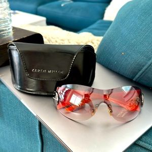 Karen Millen Wraparound Sunglasses